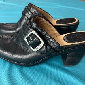 Frye Mules Clogs Size 10